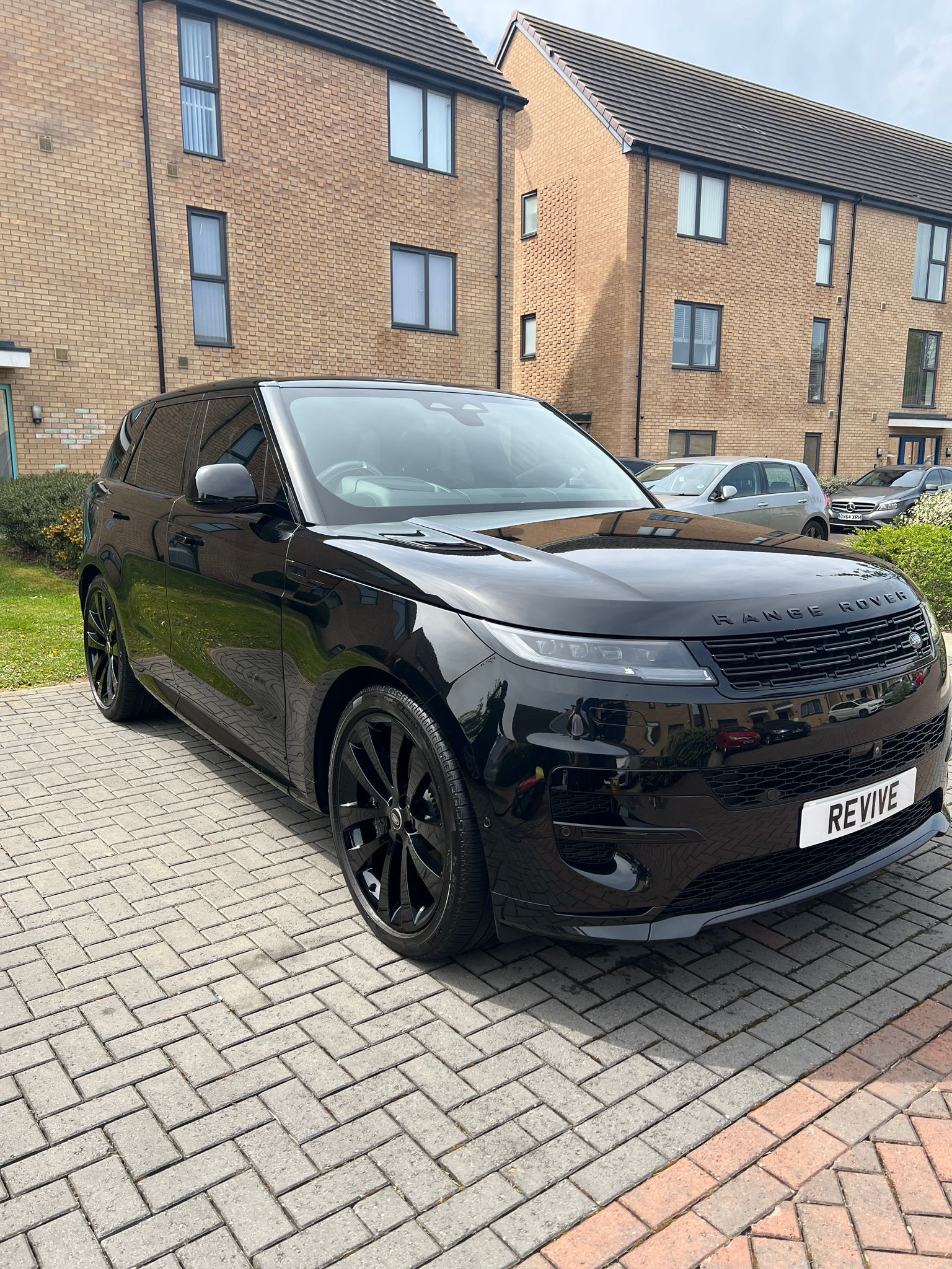 Black Range Rover professionally valeted — Revive Automotive mobile car detailing Birmingham